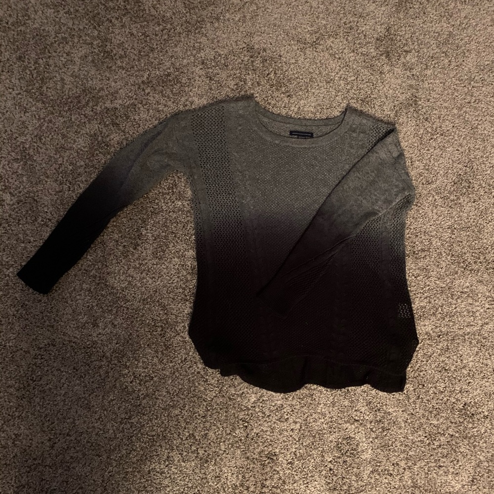 AE Black/gray Fade Sweater